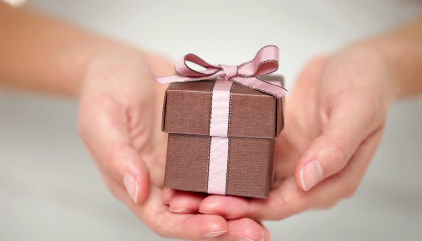 Spiksplinternieuw Cadeau vrouw in verwachting – 100 verschillende cadeautips JZ-25